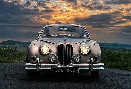 Jaguar Mk 2 light painting